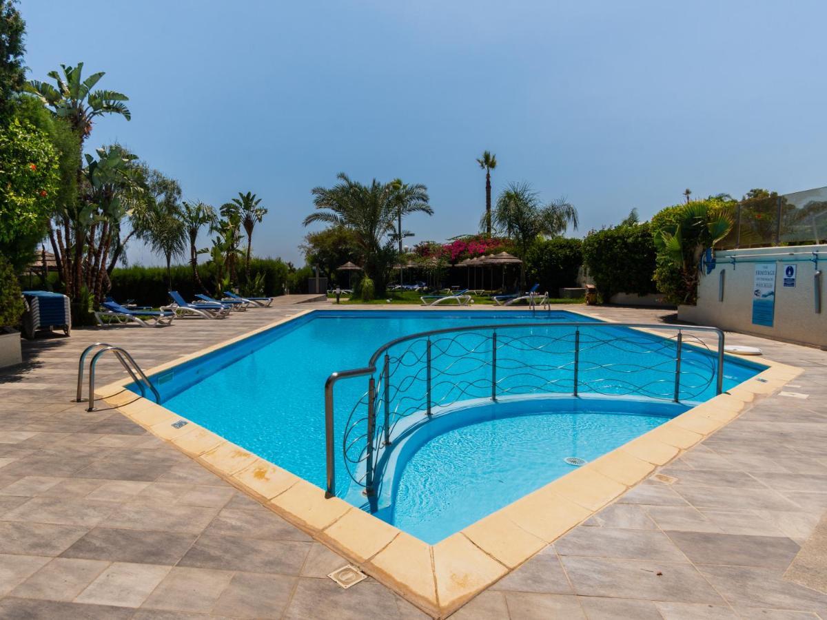 Sanders Ermitage On The Beach - Delightful 1-Bedroom Apartment With Sea View Limassol Zewnętrze zdjęcie