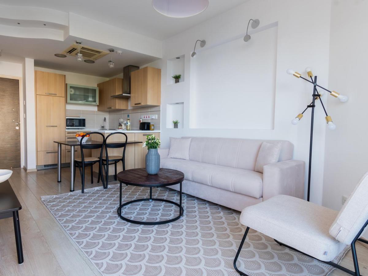 Sanders Ermitage On The Beach - Delightful 1-Bedroom Apartment With Sea View Limassol Zewnętrze zdjęcie