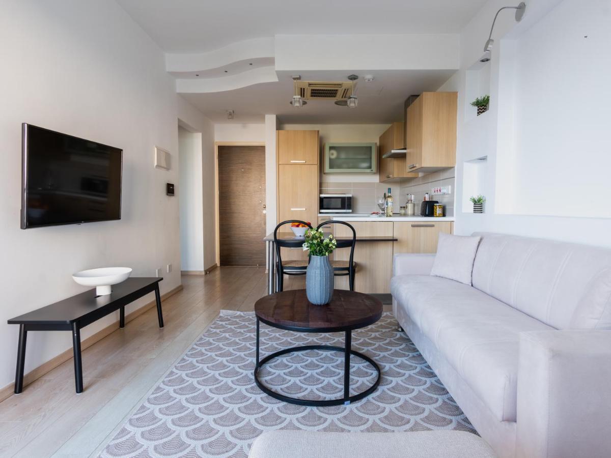 Sanders Ermitage On The Beach - Delightful 1-Bedroom Apartment With Sea View Limassol Zewnętrze zdjęcie