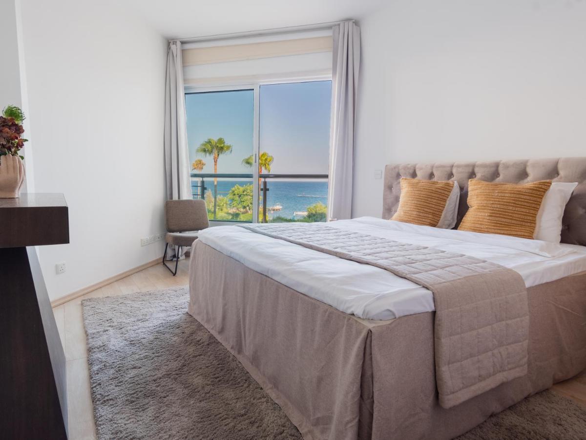 Sanders Ermitage On The Beach - Delightful 1-Bedroom Apartment With Sea View Limassol Zewnętrze zdjęcie